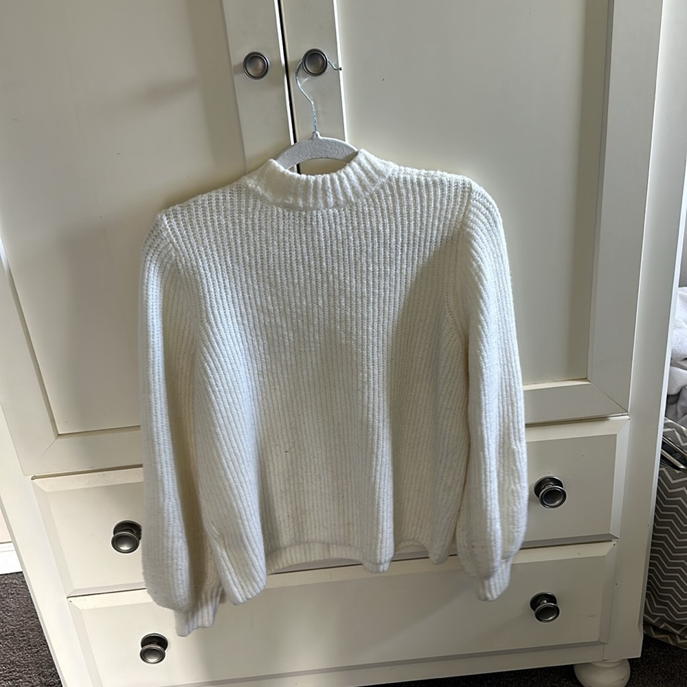 Sweater - Picture 3 of 4